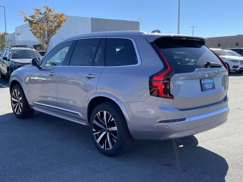 New 2026 Volvo XC90 B5 Core image 27