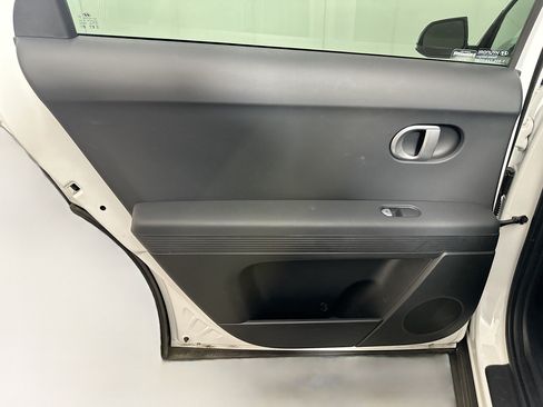 Used 2024 Hyundai Ioniq 5 SEL RWD image 26