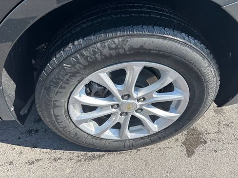 Used 2021 Chevrolet Equinox LT AWD/4WD image 19