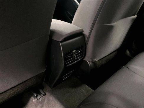 Certified 2023 Toyota Corolla Cross LE AWD/4WD image 27