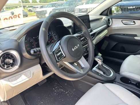 Certified 2023 Kia Forte LXS FWD image 23
