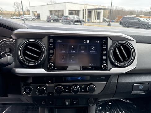 Used 2023 Toyota Tacoma SR5 w/ Technology Package image 23