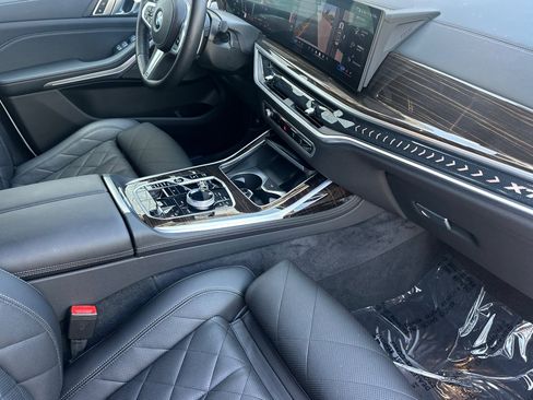 Certified 2024 BMW X7 xDrive40i w/ M Sport Package AWD/4WD image 20