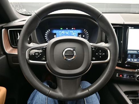 Used 2023 Volvo XC60 B5 Ultimate w/ Protection Package Premier image 24