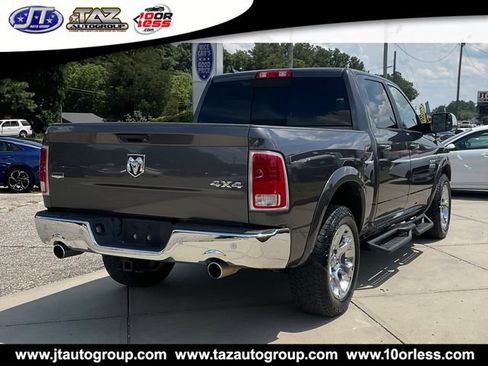 Used 2017 RAM 1500 Laramie w/ Convenience Group AWD/4WD image 7