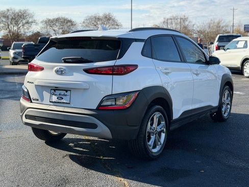 Used 2023 Hyundai Kona SEL image 9