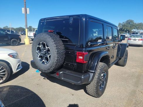 Used 2022 Jeep Wrangler Unlimited Rubicon 4xe w/ Cold Weather Group image 2