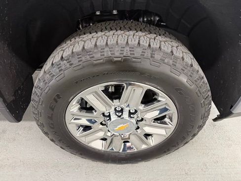 New 2026 Chevrolet Silverado 2500 High Country w/ Technology Package image 4