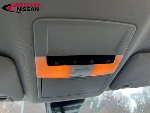 Used 2024 Nissan Altima 2.5 SV image 39