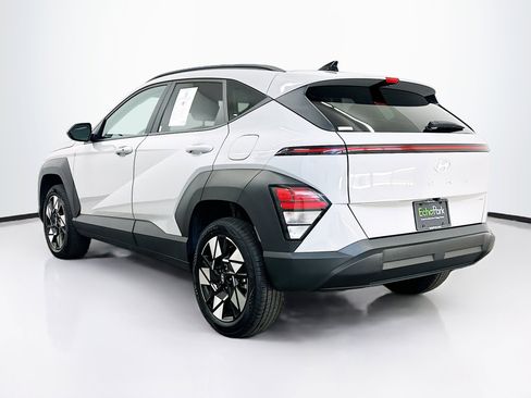 Used 2025 Hyundai Kona SEL AWD/4WD image 5