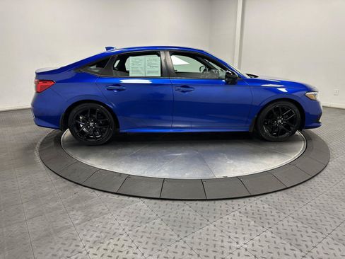 Used 2023 Honda Civic Sport image 15