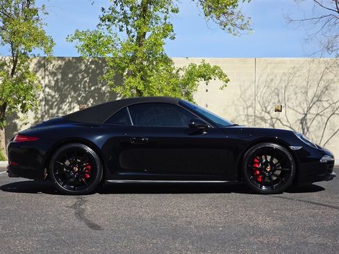 Used 2013 Porsche 911 Carrera 4S AWD/4WD image 13