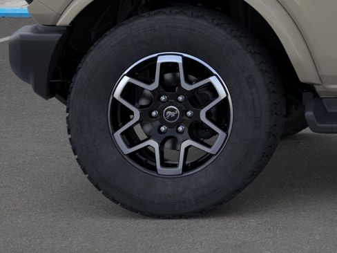 New 2026 Ford Bronco Outer Banks AWD/4WD image 21