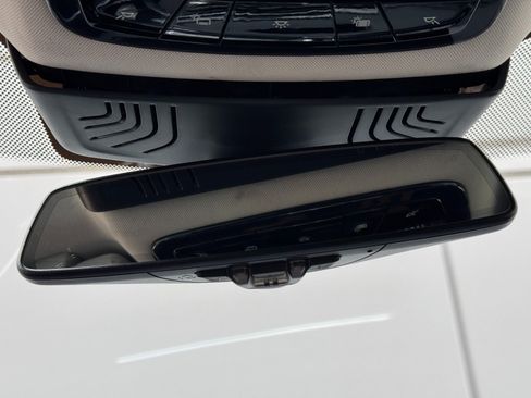 Used 2019 BMW 740i RWD image 35