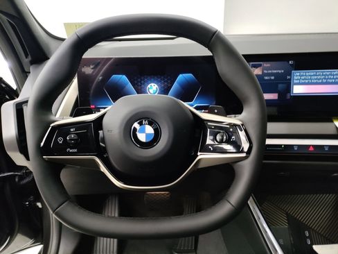 Used 2025 BMW X3 xDrive30i w/ Convenience Package image 16