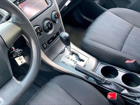 Used 2013 Toyota Corolla S FWD image 16