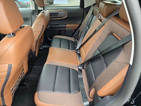 New 2025 Ford Bronco Sport Outer Banks image 4