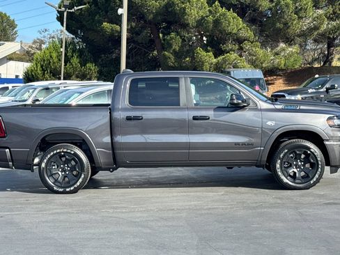 New 2026 RAM 1500 4x4 Crew Cab image 3