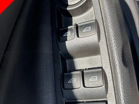 Used 2018 Ford Escape SEL FWD image 18