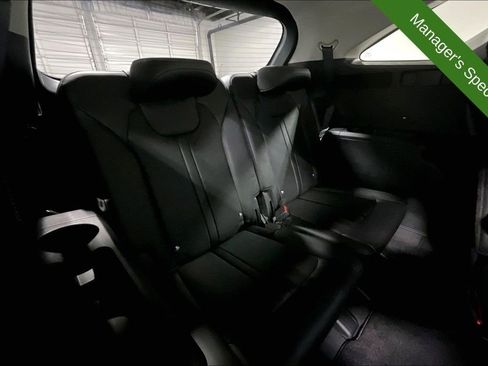 Used 2025 Kia Sorento EX w/ Panoramic Sunroof Package FWD image 35