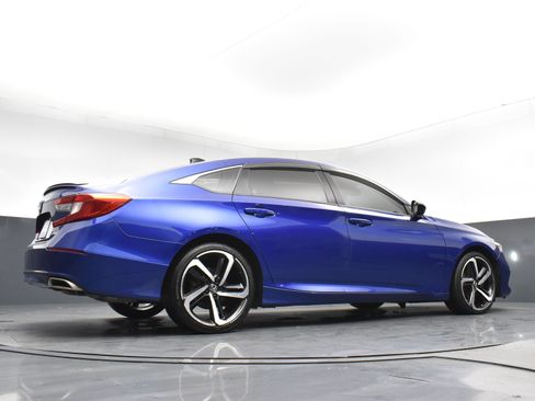 Used 2021 Honda Accord Sport image 25