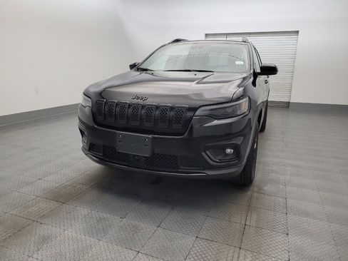 Used 2023 Jeep Cherokee Altitude Lux image 15