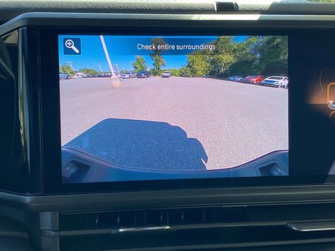 New 2025 Jeep Gladiator High Tide image 28