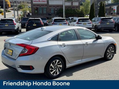 Used 2018 Honda Civic EX image 5