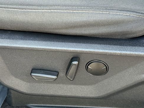 Certified 2023 Ford F150 XLT w/ Equipment Group 302A High image 27