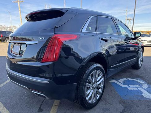 Used 2018 Cadillac XT5 Platinum w/ Driver Assist Package image 5