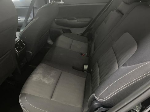 Used 2020 Kia Sportage LX image 21