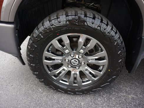Used 2016 Nissan Titan Platinum Reserve AWD/4WD image 29