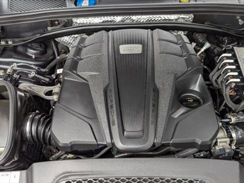 Used 2020 Porsche Macan S AWD/4WD image 29