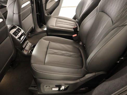 New 2025 BMW X7 M60i AWD/4WD image 13