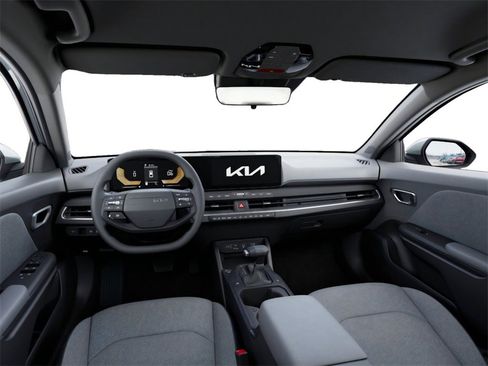 New 2026 Kia K4 LX image 14