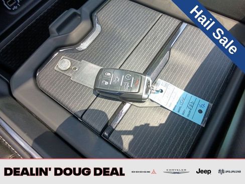 Used 2023 RAM 1500 Limited w/ Body Color Bumper Group image 30