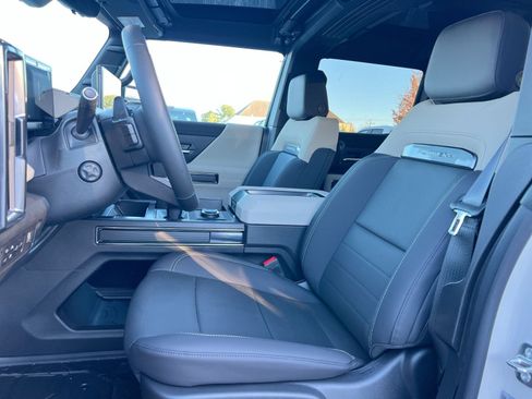 New 2026 GMC Hummer EV 4x4 Crew Cab image 13