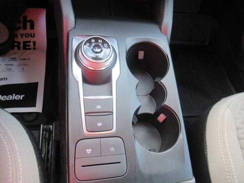 Used 2022 Ford Escape SE w/ SE Sport Appearance Package AWD/4WD image 24