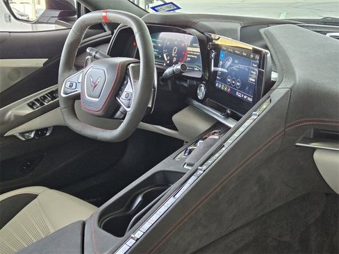 Used 2023 Chevrolet Corvette Stingray image 21