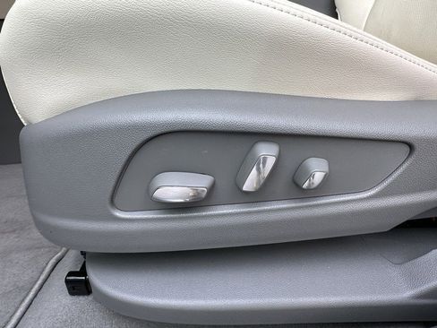 New 2025 Cadillac XT6 Premium Luxury w/ Technology Package image 18