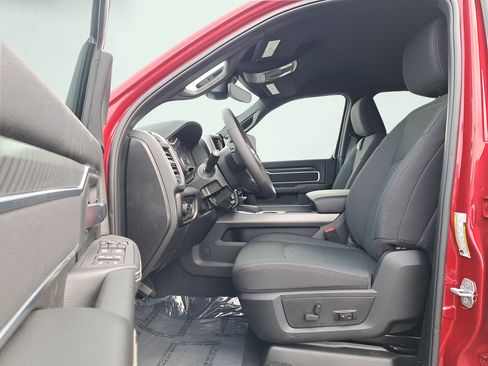 New 2026 RAM 3500 Big Horn AWD/4WD image 10