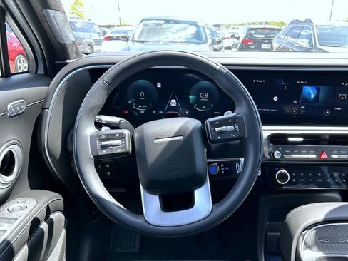 Used 2026 Hyundai Palisade Calligraphy AWD/4WD image 13