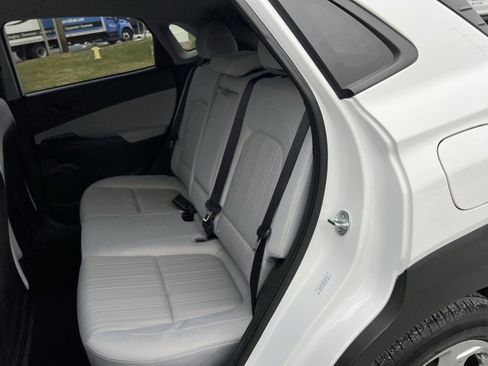 Used 2023 Hyundai Kona SEL image 23