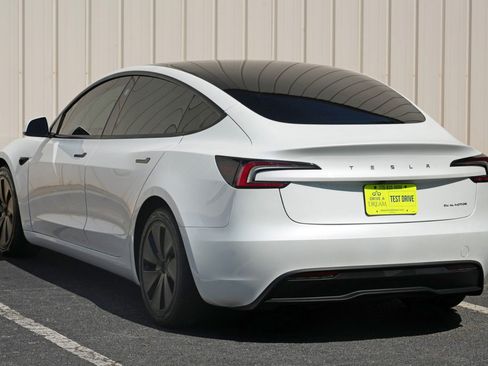 Used 2024 Tesla Model 3 Long Range AWD/4WD image 54