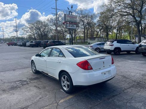 Used 2008 Pontiac G6 Sedan w/ Sport Package FWD image 7