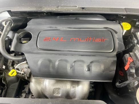 Used 2022 Jeep Compass Limited w/ Sun and Sound Group AWD/4WD image 27