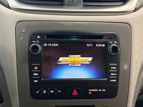 Used 2013 Chevrolet Traverse LS image 31