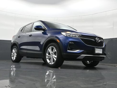 Used 2023 Buick Encore GX Preferred w/ Cold Weather Comfort Package AWD/4WD image 35