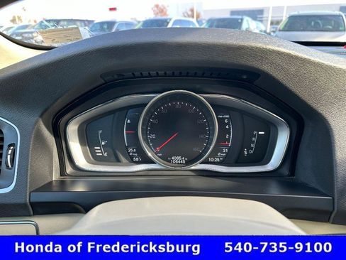 Used 2016 Volvo S60 T5 Premier image 19