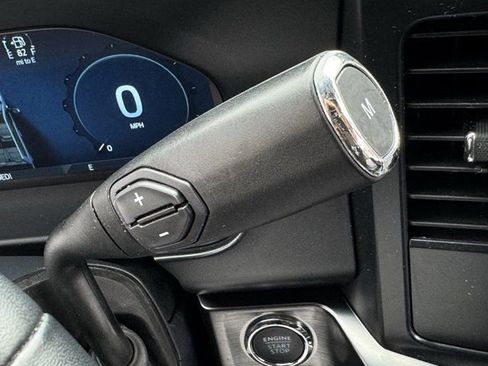 Used 2024 Ford F250 Lariat w/ Black Appearance Package image 23